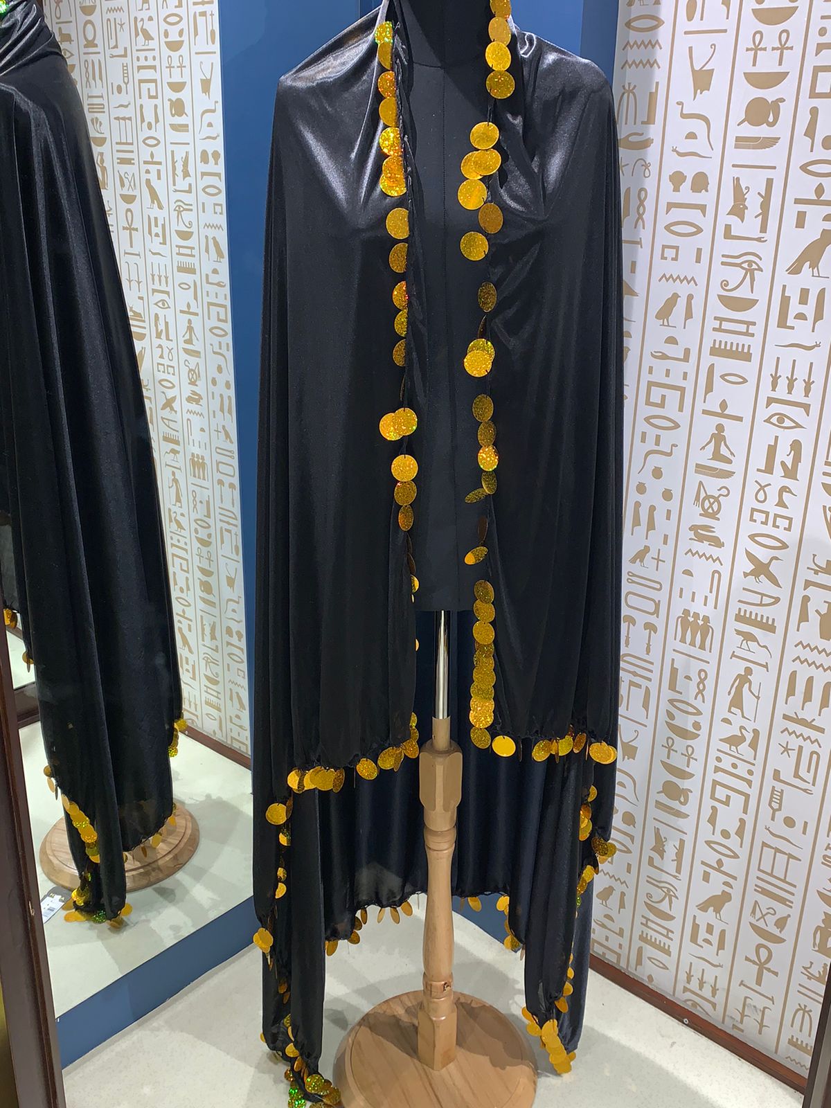 Melaya Laf (Rolling Sheet) Egyptian Traditional Outfit
