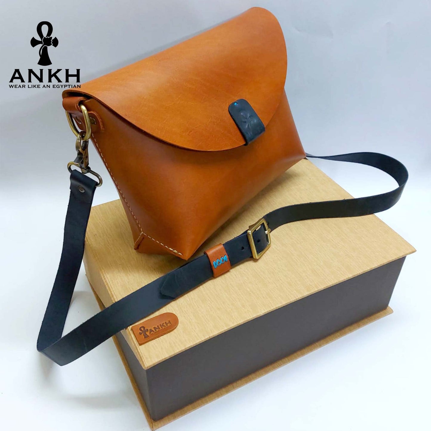 buy leather bag in egypt شنط جلد، شنطة جلد طبيعي Egyptian fashion hand-made leather bag, shopping in Egypt, Best Egyptian souvenirs for tourists